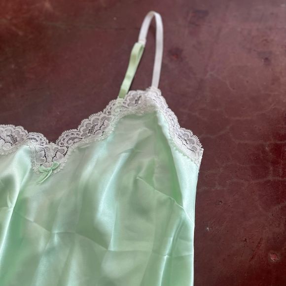 Vintage Victoria’s Secret Satin Slip Dress w Lace Detailing, Small, Pastel Green - Picture 3 of 7